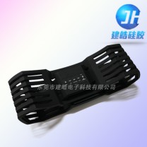 東莞建皓生產(chǎn)網(wǎng)狀音響硅膠護(hù)套產(chǎn)品